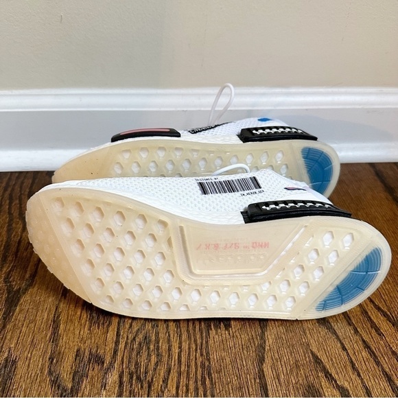NWT Adidas NMD R1 Spectoo NASA Shoes FZ3209 - Picture 6 of 6